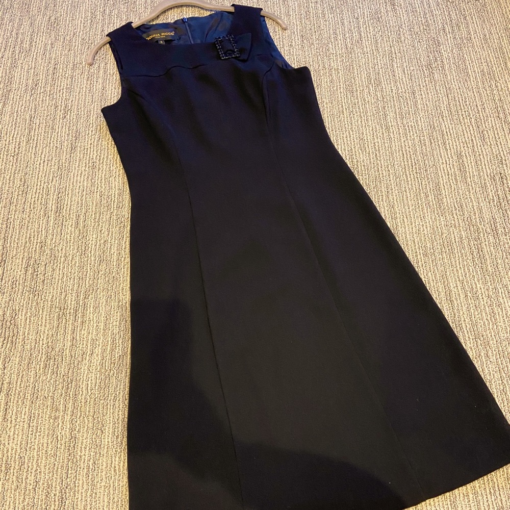 Donna Rocco black shift dress w embellished buckle